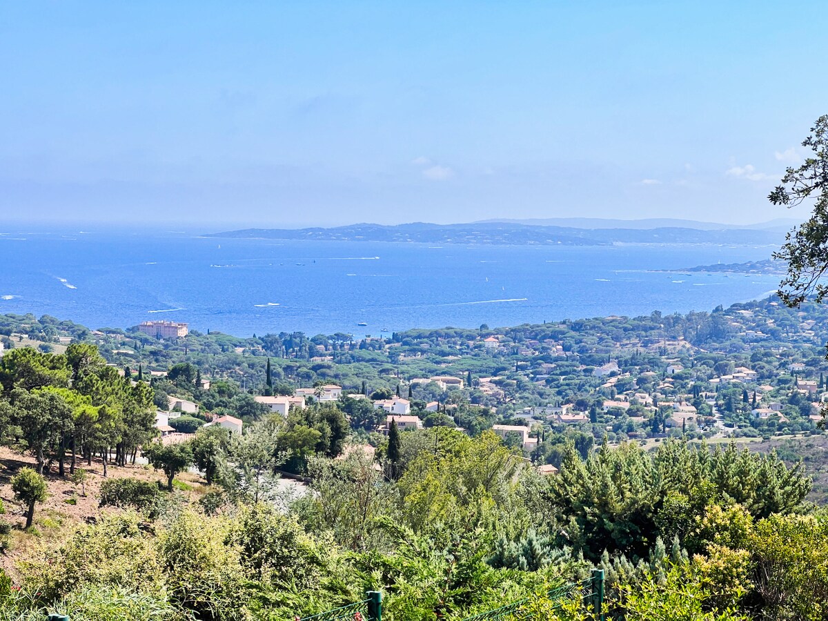 Mazet 2★ Vue mer aux Issambres - Jusqu'à 6 personnes