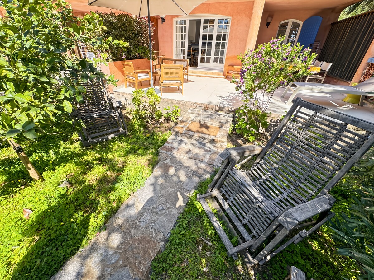 Calypso ★ 80 m de la plage via un chemin privé - Jusqu'à 6 personnes.