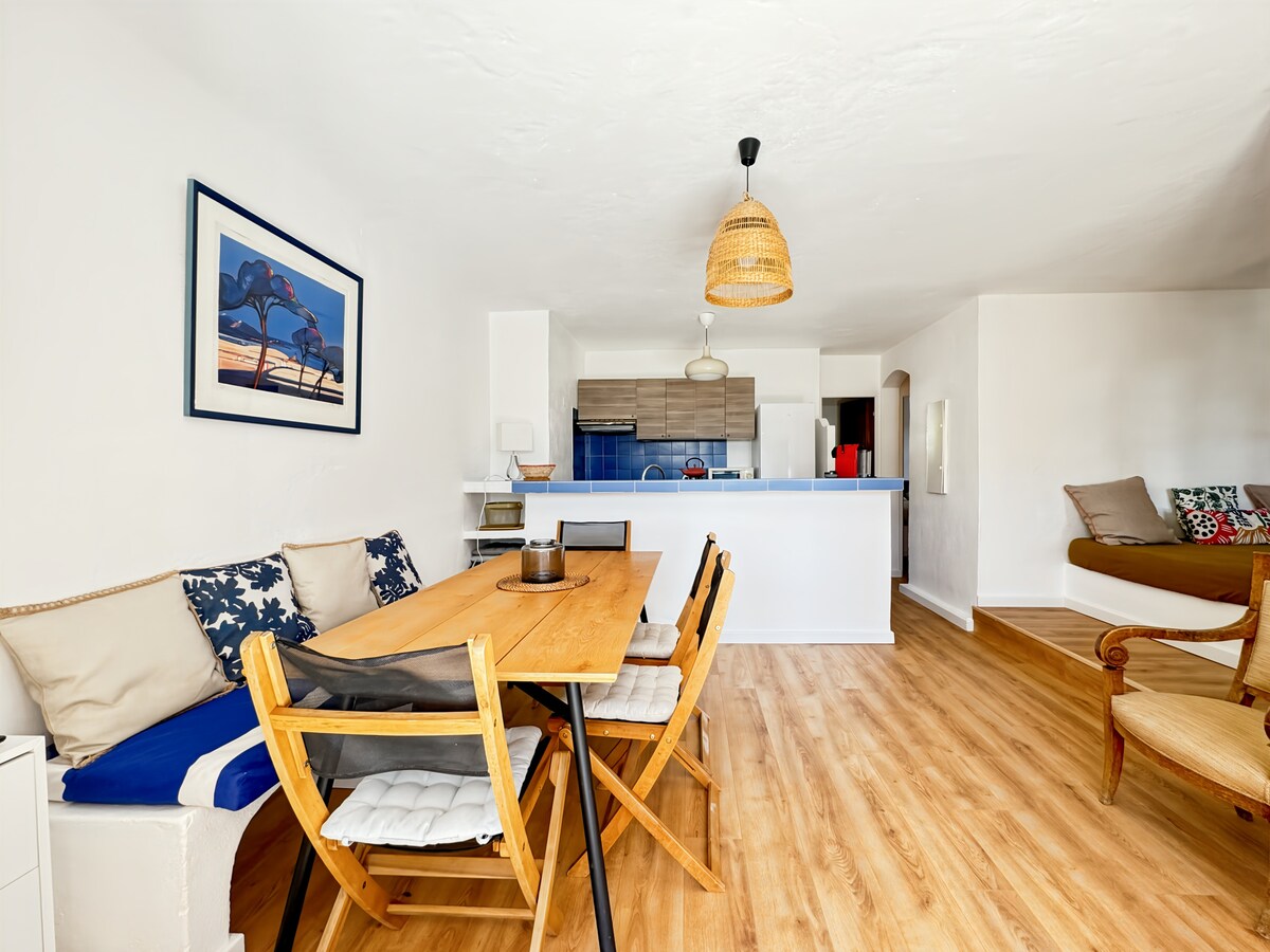 Calypso ★ 80 m de la plage via un chemin privé - Jusqu'à 6 personnes.