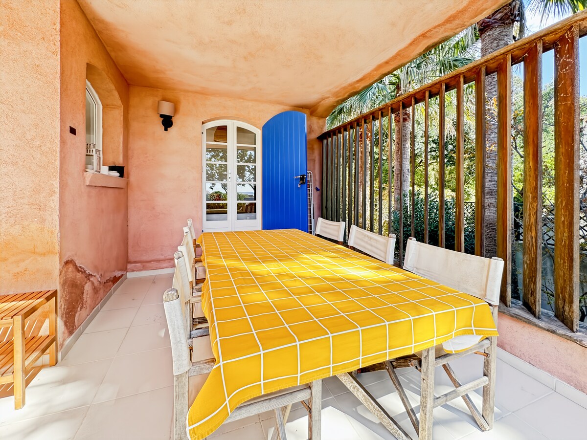 Calypso ★ 80 m de la plage via un chemin privé - Jusqu'à 6 personnes.