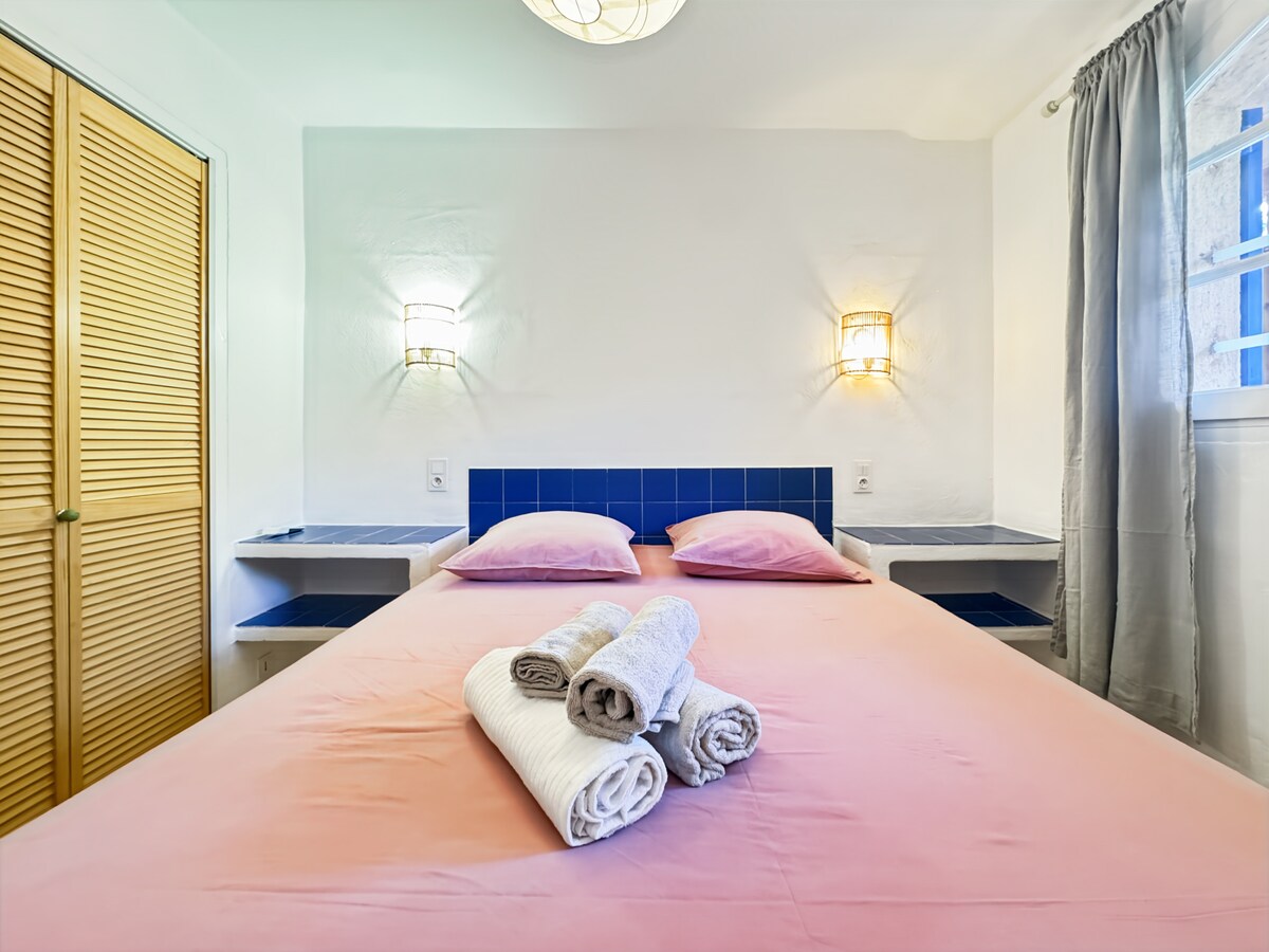 Calypso ★ 80 m de la plage via un chemin privé - Jusqu'à 6 personnes.