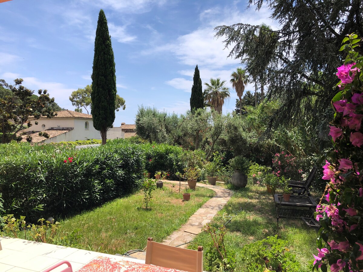 Alizé ★ 80 m de la plage via un chemin privé
