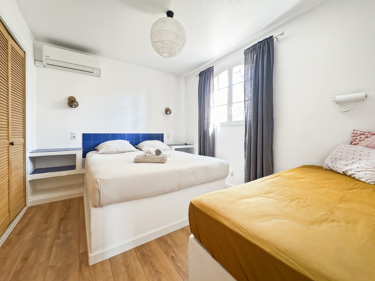 Calypso ★ 80 m de la plage via un chemin privé - Jusqu'à 6 personnes.
