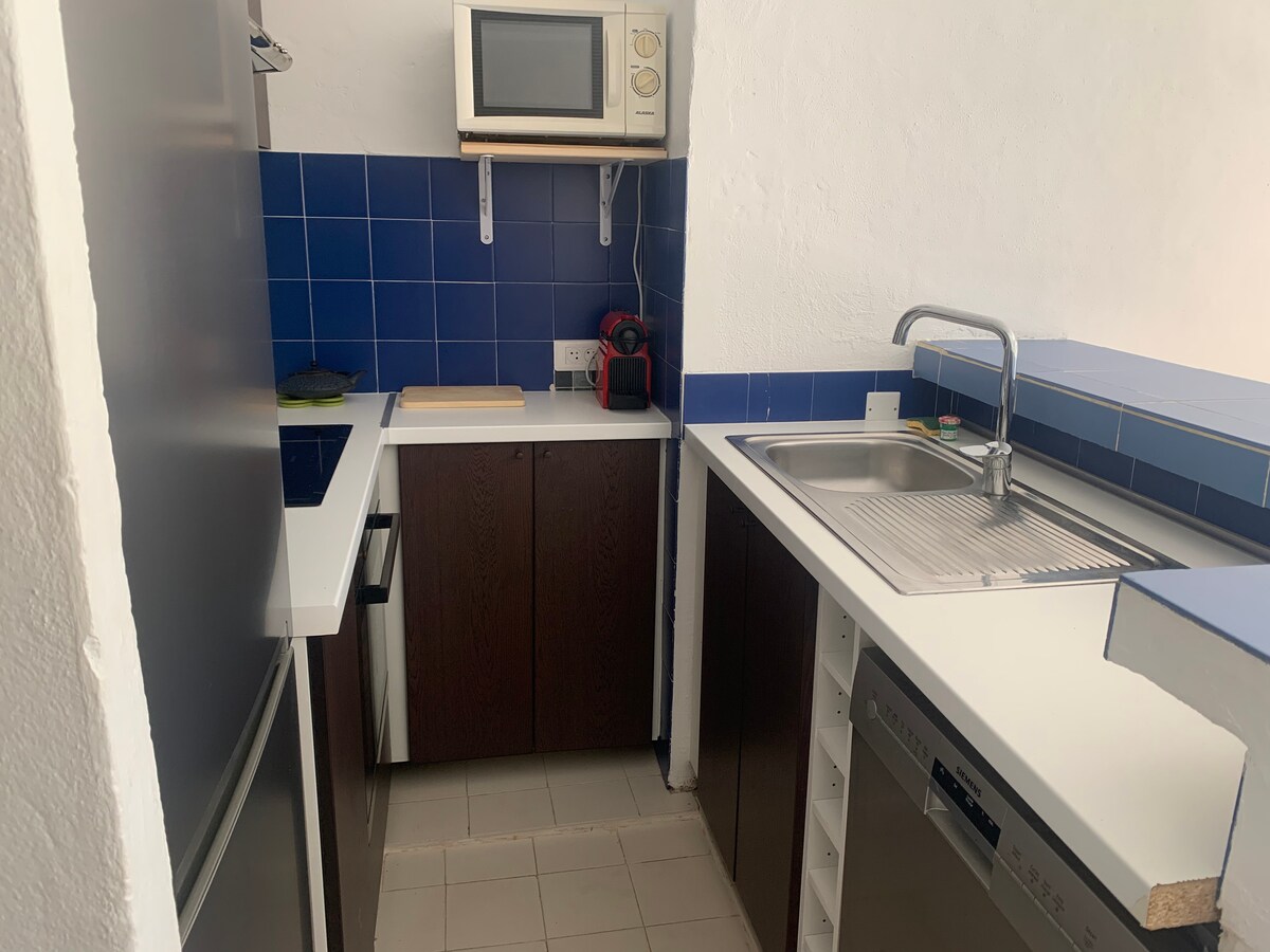 Mazet à 80m de la plage via chemin privé