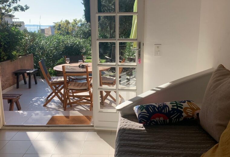 Mazet à 80m de la plage via chemin privé